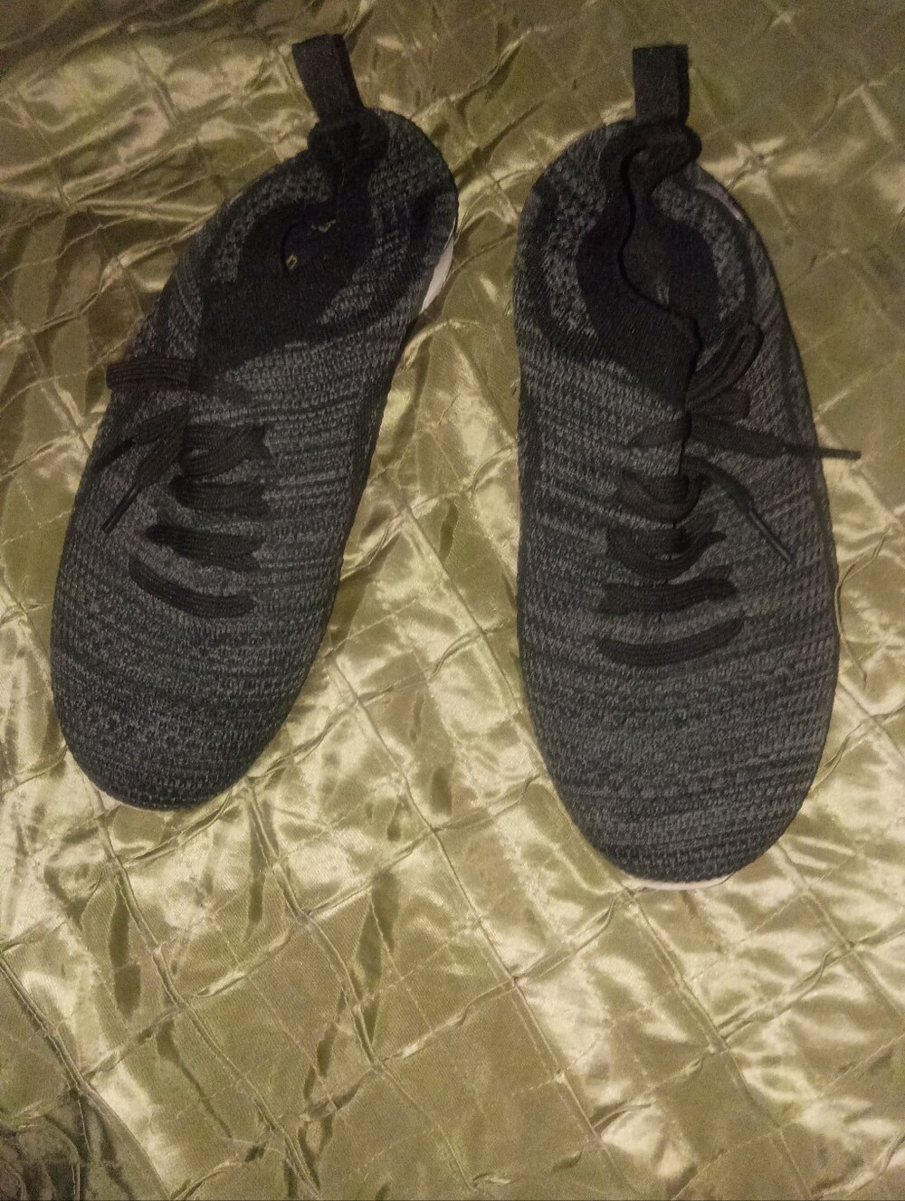 Womens Knit Lace-Up Athletic Shoes - Black